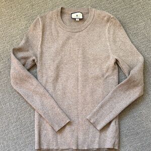Tuckernuck Fitted Ribbed Sweater - Large